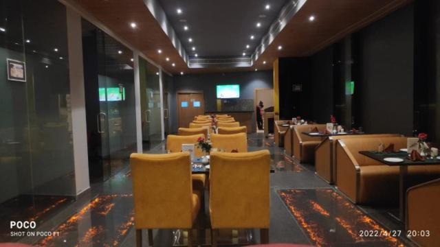 Hotel Accord Premier Raigarh Bagian luar foto