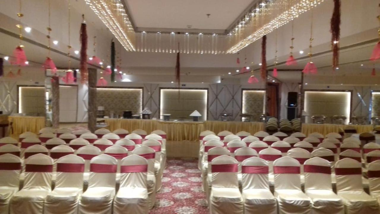 Hotel Accord Premier Raigarh Bagian luar foto