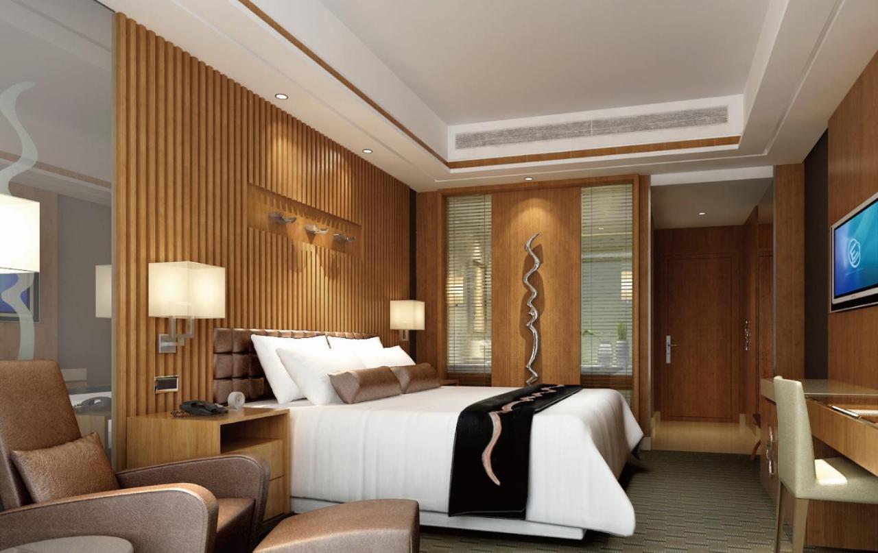 Hotel Accord Premier Raigarh Bagian luar foto