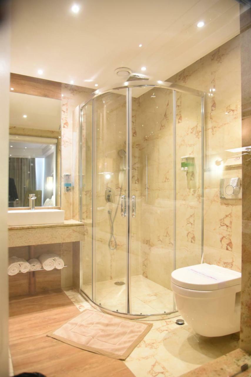 Hotel Accord Premier Raigarh Bagian luar foto